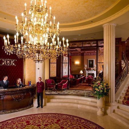 Nobilis Hotel Lviv Ngoại thất bức ảnh